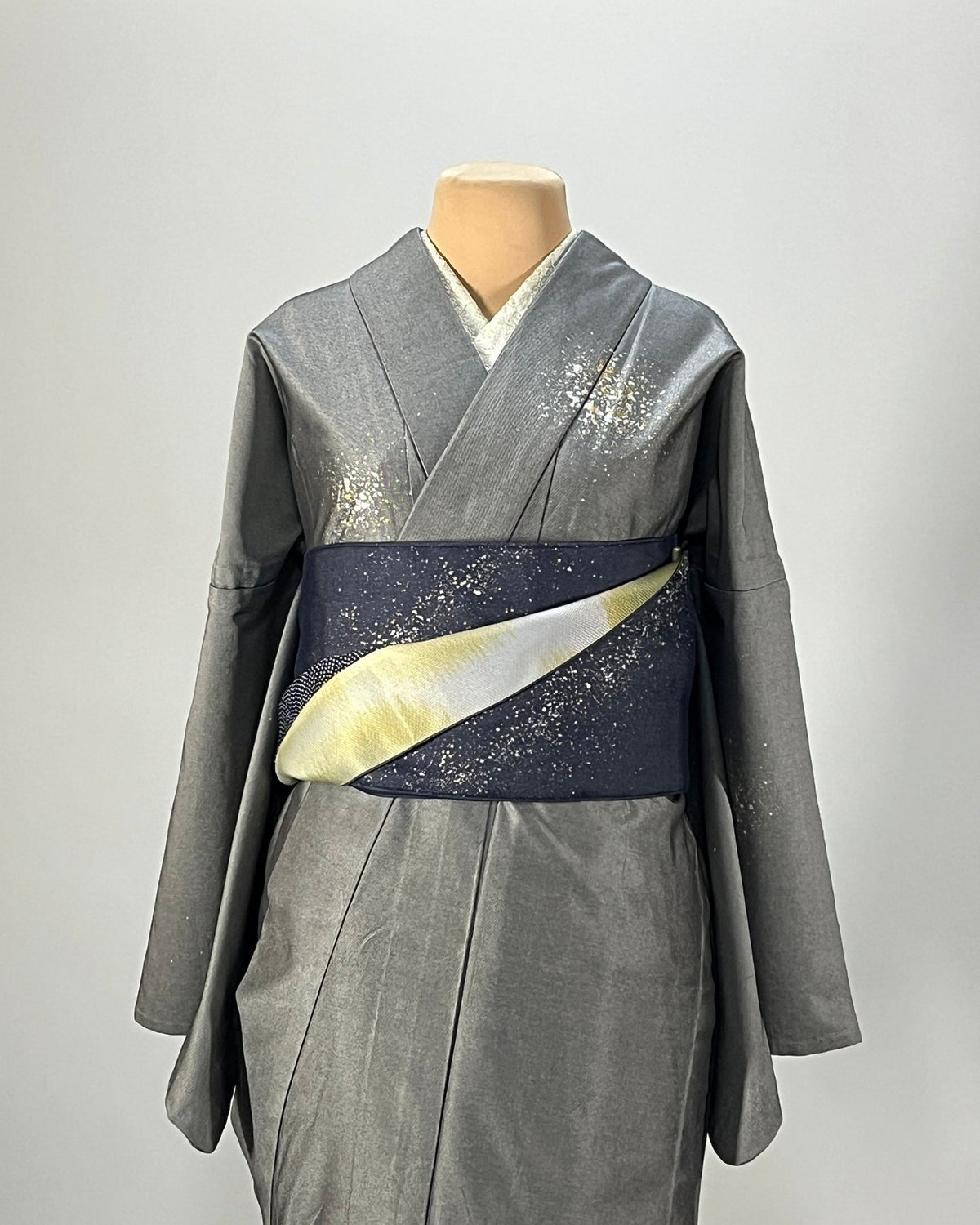 つくり帯 | 和の羽 | シルクデニム | 七彩染 | 児島帯 | 宇宙 | sora | 武田染工 | 武田和也